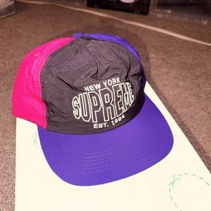 Supreme men’s nylon hat brand new